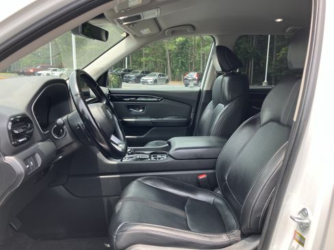 Used 2023 Honda Pilot EX-L image 16