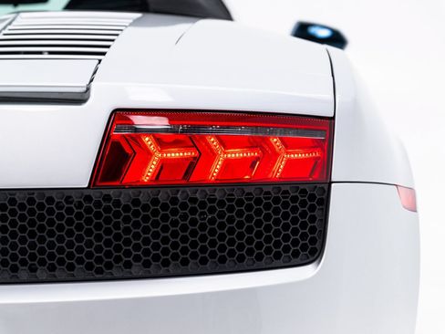 Used 2011 Lamborghini Gallardo LP 560-4 AWD/4WD image 97