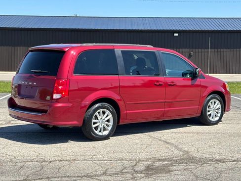 Used 2015 Dodge Grand Caravan SXT FWD image 6