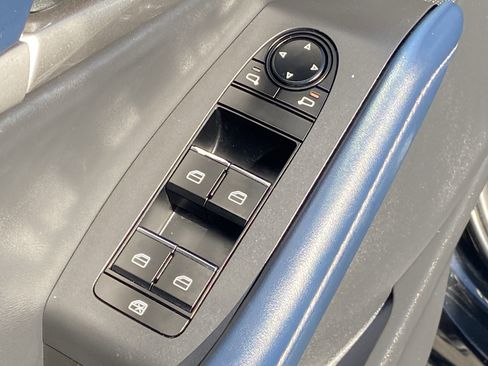 Used 2020 MAZDA CX-30 AWD w/ Select Package image 29