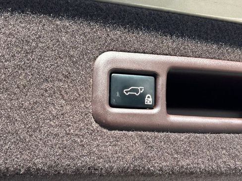 Used 2018 Lexus RX 350L FWD w/ Premium Package image 53