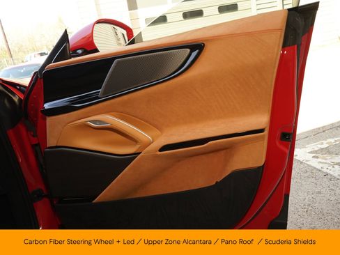 Used 2025 Ferrari Purosangue image 25