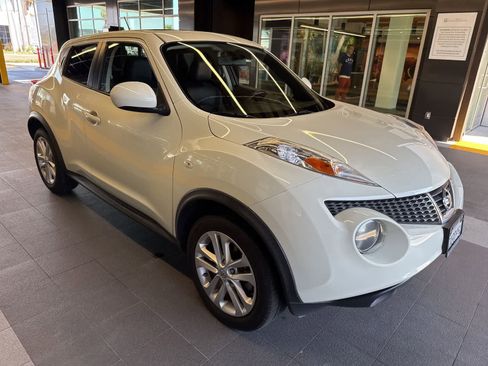 Used 2012 Nissan Juke SL FWD image 5