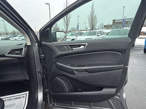 Used 2024 Ford Edge SEL AWD/4WD image 17
