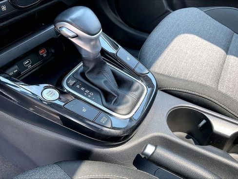 Used 2021 Kia Soul EX FWD image 15