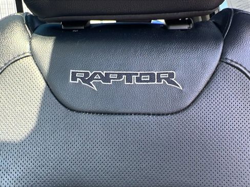 Used 2018 Ford F150 Raptor w/ Equipment Group 802A Luxury AWD/4WD image 20