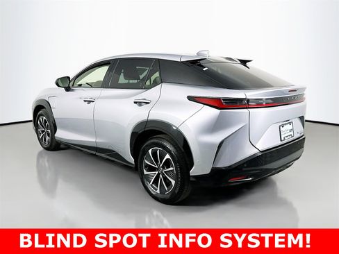 Used 2023 Lexus RZ 450e Premium w/ Technology Package image 5
