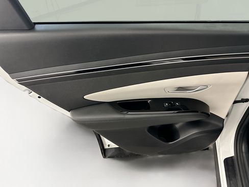 Used 2024 Hyundai Tucson Limited AWD/4WD image 26