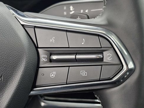 New 2026 Chevrolet Equinox LT w/ Safety and Technology Package FWD image 34