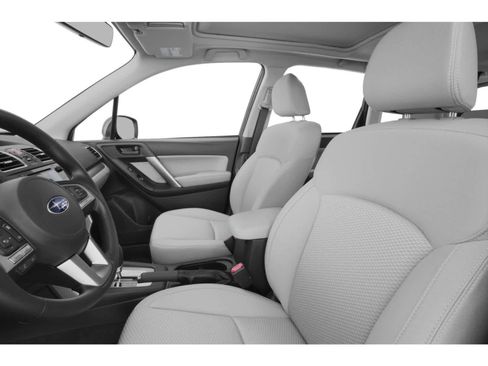 Used 2018 Subaru Forester 2.5i Premium AWD/4WD image 6