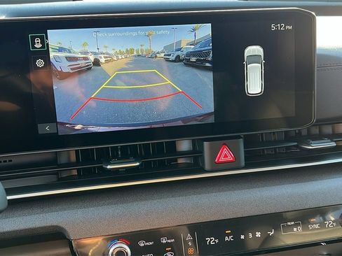 New 2026 Kia Carnival EX image 14