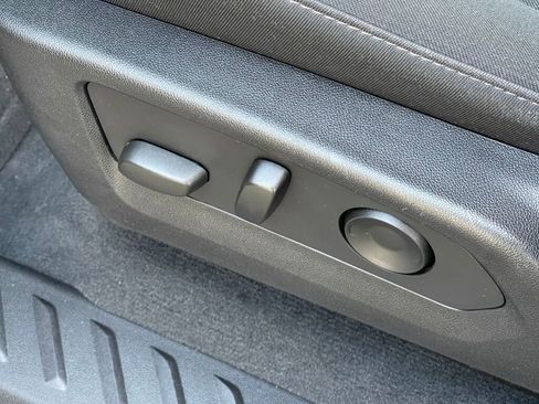 Used 2023 Chevrolet Colorado Trail Boss w/ Advanced Trailering Package image 11