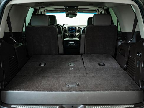 Used 2019 GMC Yukon Denali w/ Denali Ultimate Package image 22