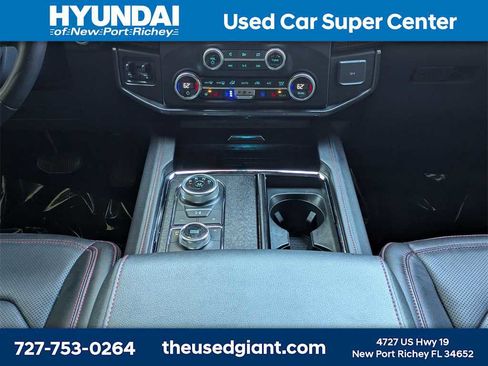 Used 2023 Ford Expedition Limited image 27