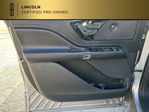 Certified 2023 Lincoln Aviator Reserve w/ Equipment Group 201A image 10