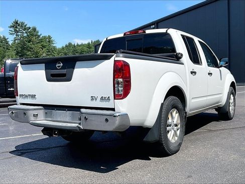 Used 2019 Nissan Frontier SV w/ Value Truck Package AWD/4WD image 4