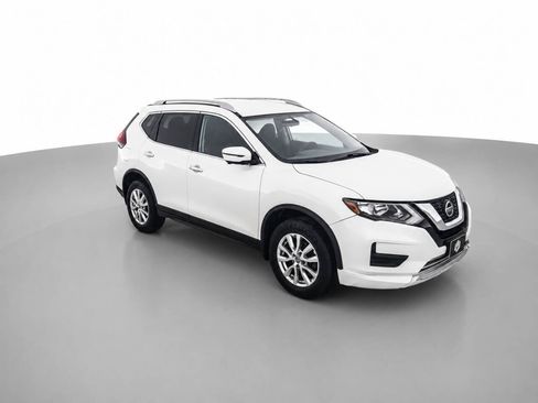 Used 2018 Nissan Rogue SV w/ Premium Package AWD/4WD image 3