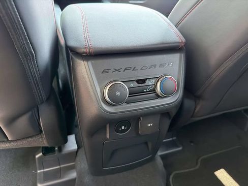 New 2026 Ford Explorer ST-Line AWD/4WD image 17