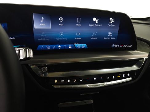 Certified 2024 Cadillac Lyriq Luxury AWD/4WD image 25