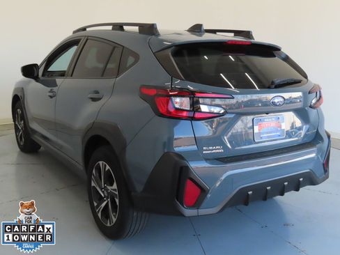 Used 2024 Subaru Crosstrek 2.0i Premium image 8