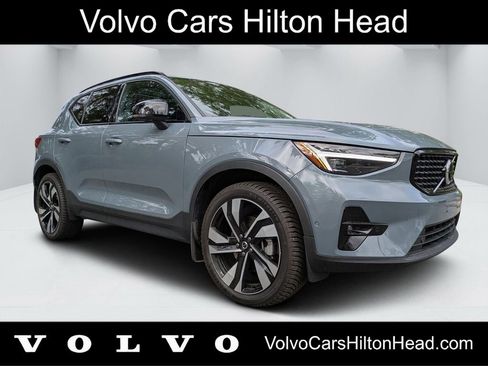 Certified 2023 Volvo XC40 B5 Ultimate w/ Climate Package AWD/4WD image 1