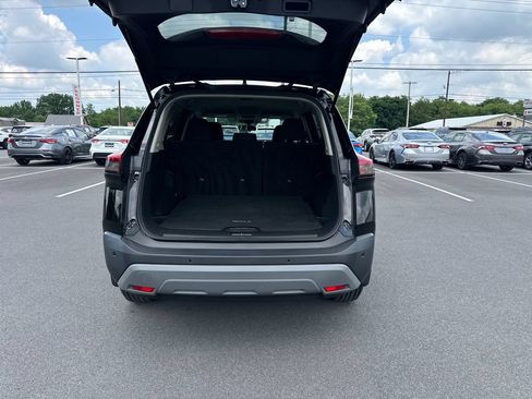 Used 2023 Nissan Rogue S AWD/4WD image 11