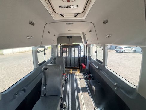 Used 2016 Ford Transit 350 XL RWD image 13