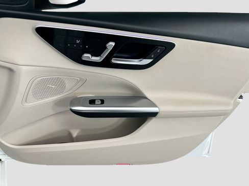 Used 2023 Mercedes-Benz C 300 Sedan image 23