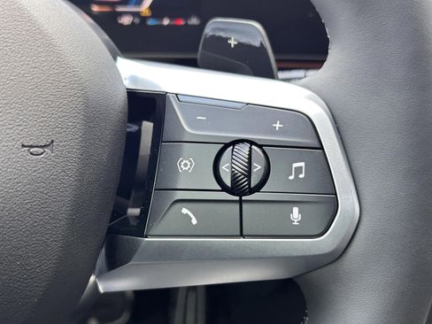 Used 2025 BMW X1 xDrive28i w/ Technology Package image 11