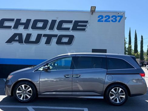 Used 2015 Honda Odyssey Touring image 27