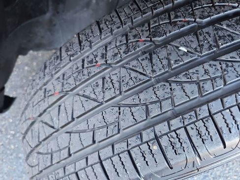 Used 2020 Jeep Compass Latitude image 34