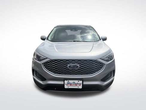 Certified 2024 Ford Edge SEL w/ Convenience Package AWD/4WD image 3