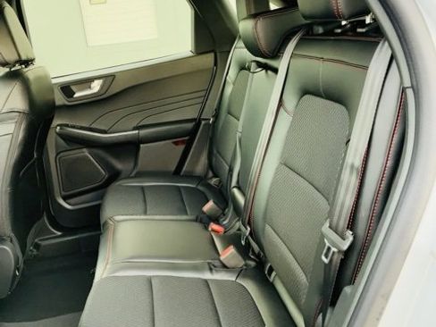 New 2026 Ford Escape ST-Line w/ Tech Pack #1 image 14