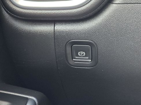 Used 2019 Chevrolet Silverado 1500 LTZ w/ LTZ Texas Edition image 12