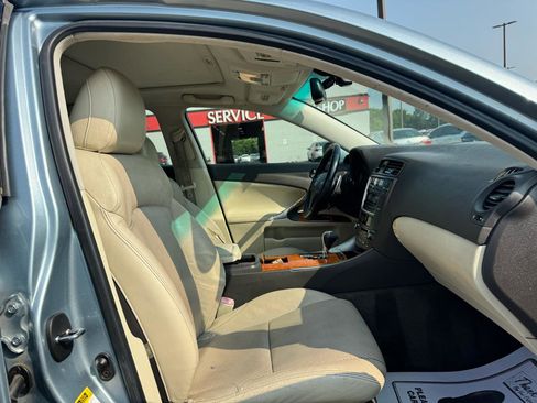 Used 2009 Lexus IS 250 RWD image 11