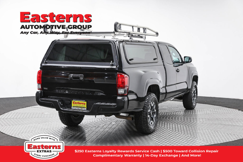 Used 2023 Toyota Tacoma SR AWD/4WD image 6