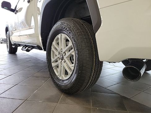 New 2026 Toyota Tundra SR5 w/ SR5 Convenience Package image 18