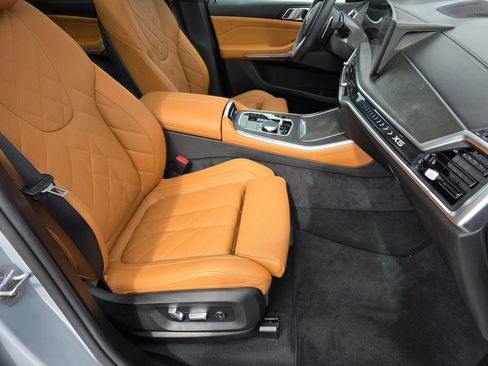 Used 2026 BMW X5 sDrive40i w/ M Sport Package image 29