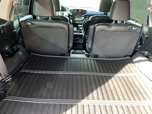 Used 2021 Honda Pilot Touring image 26