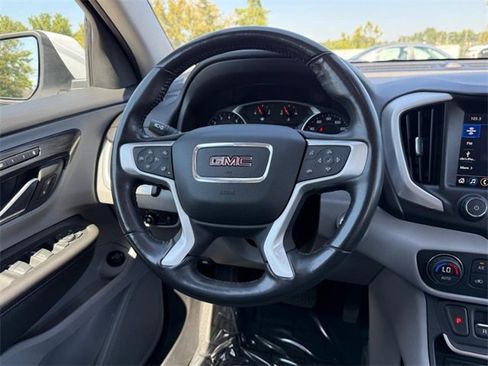 Used 2020 GMC Terrain SLT w/ Preferred Package image 13