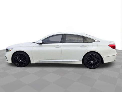 Used 2020 Honda Accord Touring image 8