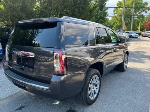 Used 2015 GMC Yukon Denali w/ Premium Package AWD/4WD image 7
