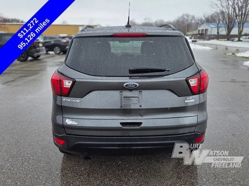 Used 2019 Ford Escape SE image 8