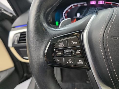 Used 2021 BMW 530i RWD image 19