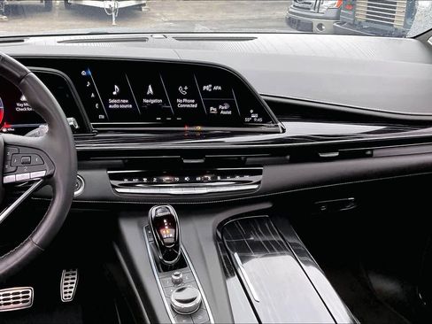 Used 2023 Cadillac Escalade V w/ LPO, Floor Liner Package image 6