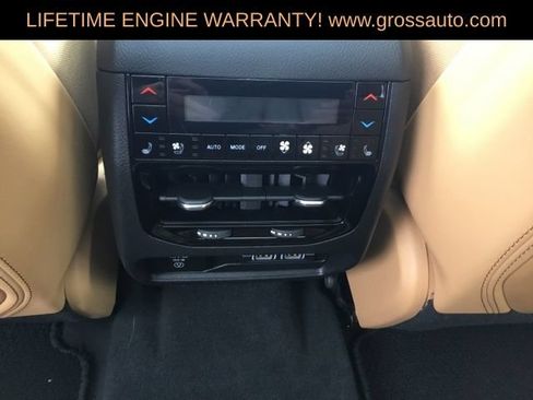 Used 2024 Jeep Grand Cherokee L Summit AWD/4WD image 19