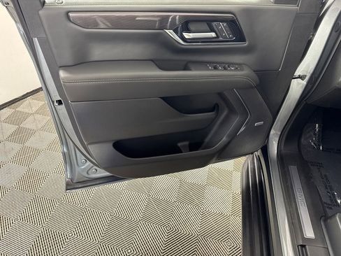 New 2026 GMC Yukon XL Elevation w/ LPO, Floor Liner Package image 10