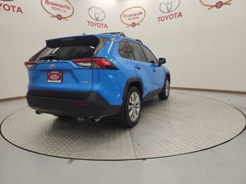 Certified 2019 Toyota RAV4 XLE Premium w/ Advanced Technology Package FWD image 4