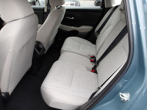 Used 2023 Honda HR-V LX image 10