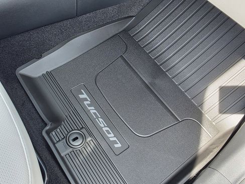 New 2026 Hyundai Tucson SEL image 14